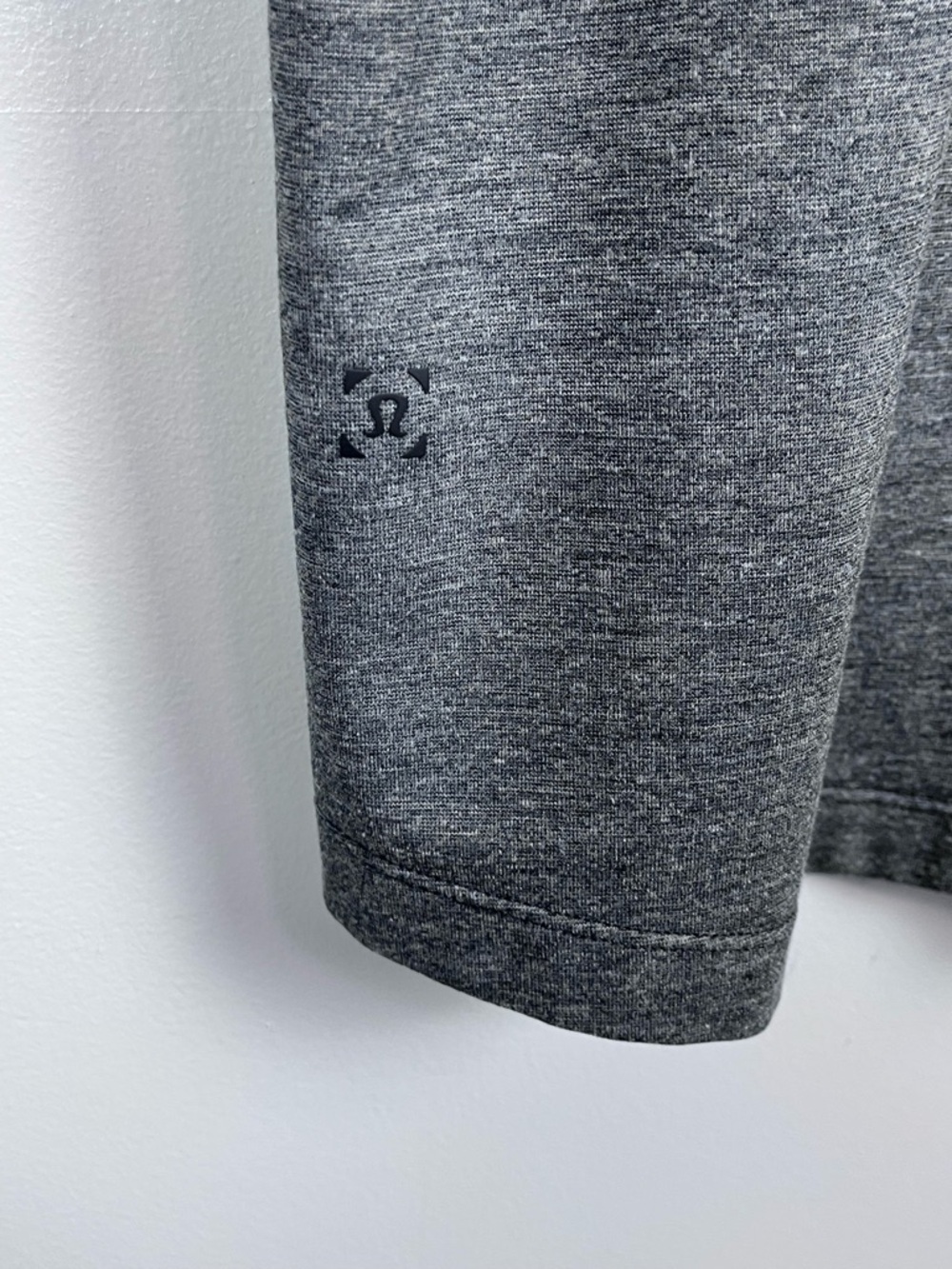Lululemon Men's Evolution Performance Stretch Heathered Gray Polo Size L; Active - Picture 5 of 10